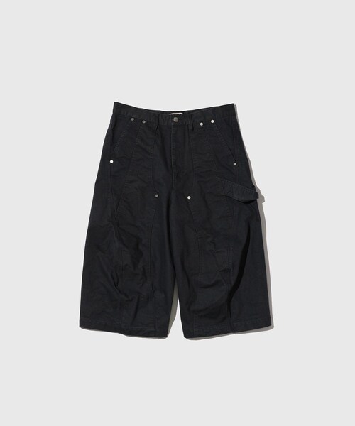 ADAM ET ROPE'(アダムエロペ)の「【NVRFRGT/ネヴァーフォーゲット】CURVED LEG DOUBLE KNEE WORK SHORT PANTS(その他パンツ・メンズ・チャコール/オリーブ・1/2)」の1枚目の写真