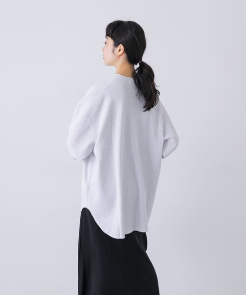 かぐれ（カグレ）の「サーマルクルーネックプルオーバー（Tシャツ/カットソー・レディース・LIGHT GRAY/BLACK・Free）」の18枚目の写真
