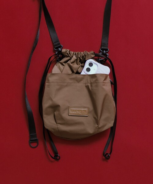 URBAN RESEARCH DOORS（アーバンリサーチドアーズ）の「BAICYCLON　EXCLUSIVE DRAW STRING BAG（ショルダーバッグ・レディース・BLACK/BROWN・Free）」の19枚目の写真