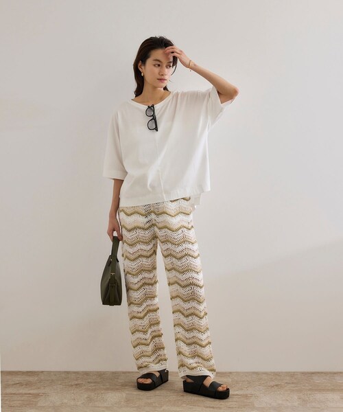 ROPE'(ロペ)の「【洗える・ナノシア加工】スムース半袖 Aラインカットソー(Tシャツ/カットソー・レディース・ブラック/グレー/オフホワイト・F)」の18枚目の写真