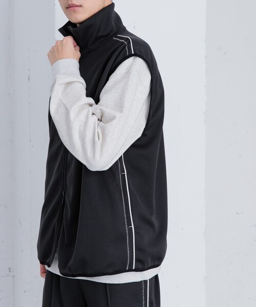 SENSE OF PLACE by URBAN RESEARCH（センスオブプレイスバイアーバンリサーチ）の「トラックジャージラインベスト（ベスト・メンズ・BLACK/BROWN・M/L）」の9枚目の写真