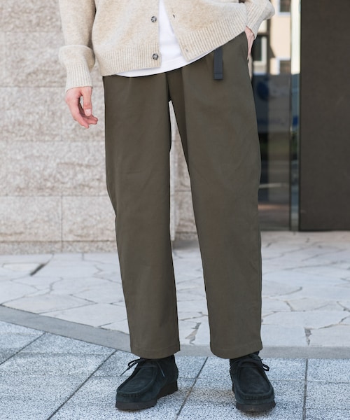 URBAN RESEARCH DOORS(アーバンリサーチドアーズ)の「ウェビングベルトチノパンツ(その他パンツ・メンズ・BLACK/CHARCOAL/MOCHA/OLIVE・S/M/L)」の4枚目の写真