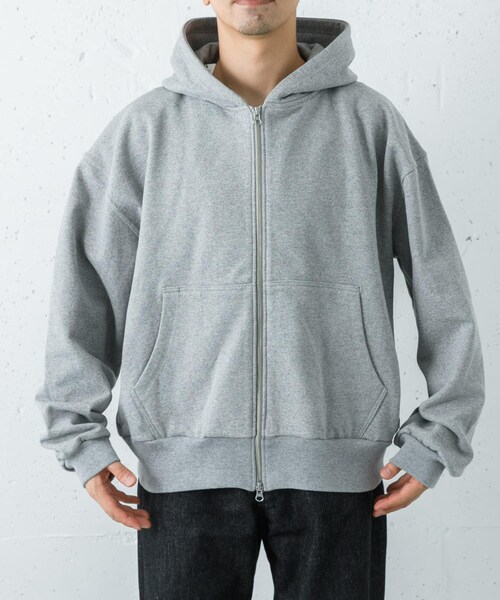 URBAN RESEARCH（アーバンリサーチ）の「REVERBERATE　FULL ZIP HOODY（パーカー・メンズ・WHITE/GRAY/NAVY・2/3）」の9枚目の写真