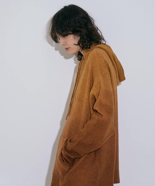 THE GOODLAND MARKET（ザグッドランドマーケット）の「Abode of Snow　Yeti Sweat Hoodie（ニット/セーター・レディース・Orange/Yello・2）」の17枚目の写真