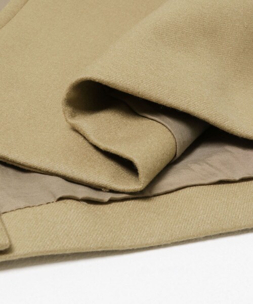URBAN RESEARCH(アーバンリサーチ)の「YLEVE SUPER100'S WOOL MELTON COAT(テーラードジャケット・メンズ・010 BLACK/040 BEIGE・4)」の13枚目の写真
