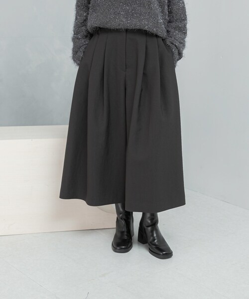 URBAN RESEARCH ROSSO（アーバンリサーチロッソ）の「ダブルクロスフォルムタックパンツ（その他パンツ・レディース・IVORY/CHARCOAL・36/38）」の20枚目の写真