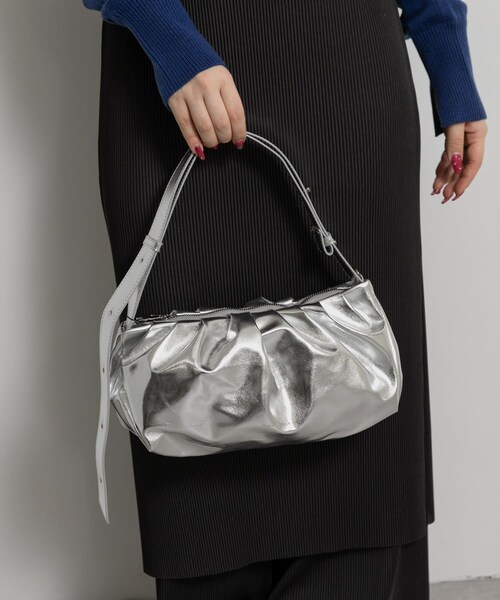 THE GOODLAND MARKET（ザグッドランドマーケット）の「ALICE MARTHA　ERIN（ショルダーバッグ・レディース・IVORY/BLACK/BLUE/SILVER・Free）」の4枚目の写真