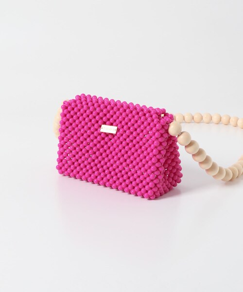 URBAN RESEARCH DOORS（アーバンリサーチドアーズ）の「TOOS　wood ball shoulderbag（ショルダーバッグ・レディース・pink・one）」の4枚目の写真