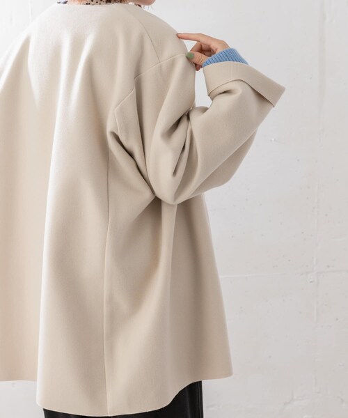 URBAN RESEARCH Sonny Label（アーバンリサーチサニーレーベル）の「ニットメルトンミドルコート（ノーカラージャケット・レディース・GRAY/NAVY/ECRU・FREE）」の5枚目の写真