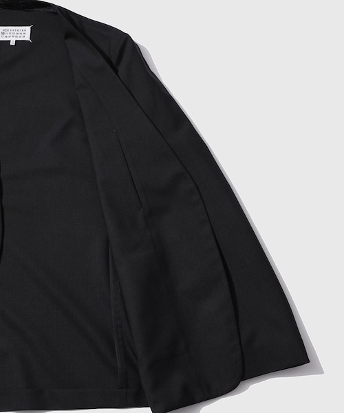 ADAM ET ROPE'(アダムエロペ)の「【Maison Margiela/メゾン マルジェラ】CARDI JACKET(ノーカラージャケット・メンズ・ブラック・46/48/50)」の12枚目の写真