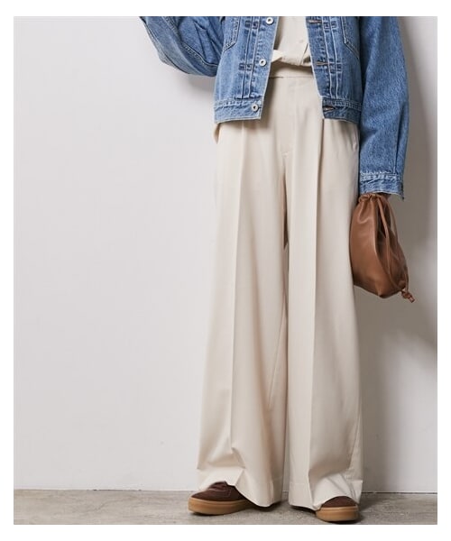 nissen（ニッセン）の「大きいサイズ センタープレスワイドパンツ シックスタイル（パンツ・レディース・オフベージュ/ブルー/チャコールグレー・L/LL/3L/4L/5L/6L/8L/10L）」の10枚目の写真