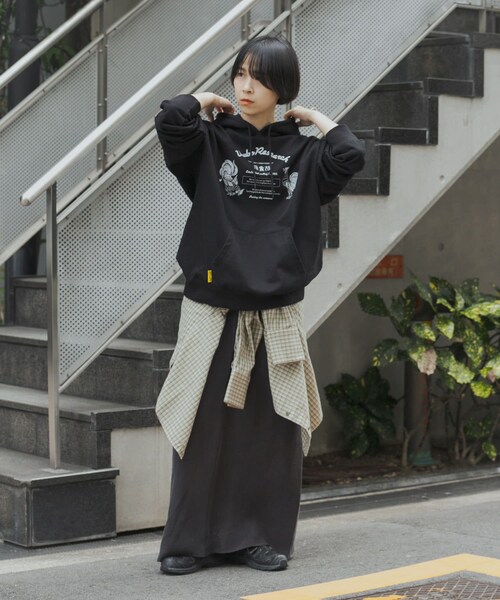 URBAN RESEARCH（アーバンリサーチ）の「鳥貴族×UR　UnuboResearch  PARKA（スウェット・メンズ・GRAY/RED/CHARCOAL/BLACK/MOCHA・M/L/XL）」の17枚目の写真