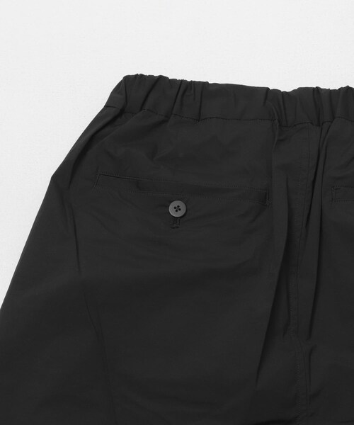 URBAN RESEARCH DOORS（アーバンリサーチドアーズ）の「STILL BY HAND　ナイロンテーパードパンツ（その他パンツ・メンズ・BLACK/CHARCOAL/GREIGE・44/46/48）」の9枚目の写真