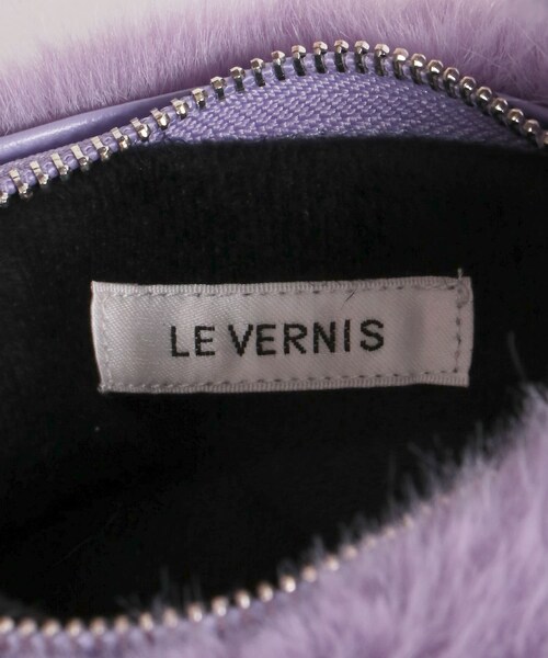 URBAN RESEARCH ROSSO（アーバンリサーチロッソ）の「LE VERNIS　Fake fur micro bag（ハンドバッグ・レディース・グリーン/ライトベージュ/パープル/ブラウン・-）」の20枚目の写真