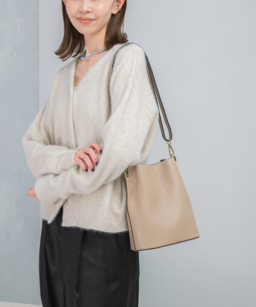 URBAN RESEARCH ROSSO（アーバンリサーチロッソ）の「エアリーニット2WAYカーディガン（カーディガン/ボレロ・レディース・G/WHITE/BEIGE/BLACK・Free）」の12枚目の写真