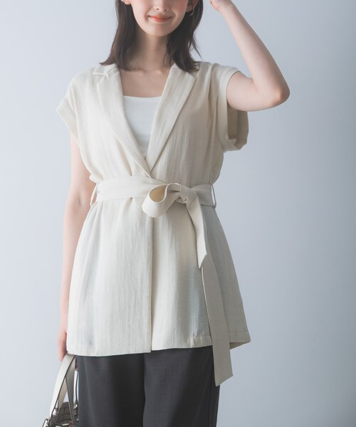 URBAN RESEARCH ROSSO（アーバンリサーチロッソ）の「ベルテッドウエストシェイプジレ（ベスト・レディース・BLACK/L.BEIGE・Free）」の15枚目の写真