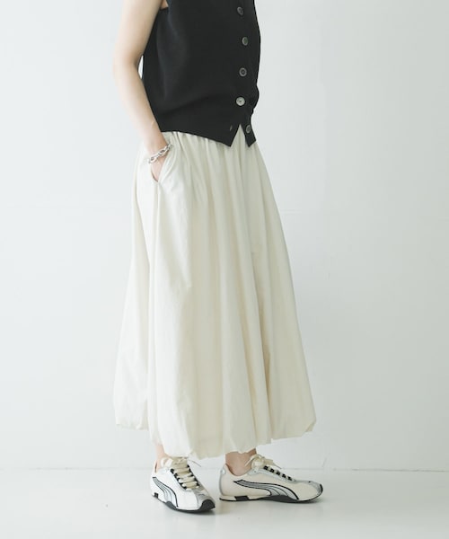 URBAN RESEARCH（アーバンリサーチ）の「バルーンギャザースカート（スカート・レディース・OFF WHITE/BLACK/NAVY・Free）」の8枚目の写真