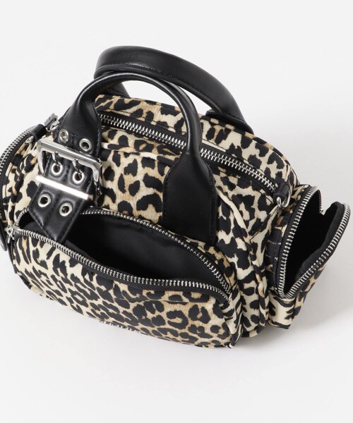 URBAN RESEARCH(アーバンリサーチ)の「GANNI Bucky Polochon Small P(ハンドバッグ・レディース・Leopard・-)」の7枚目の写真