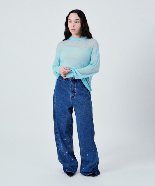 ADAM ET ROPE'(アダムエロペ)の「MU EYELET SEMI BAGGY JEANS PANTS(デニムパンツ・レディース・ブラック/ブルー・36/38/40/42)」の20枚目の写真