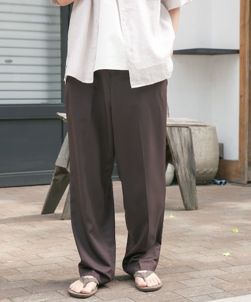 URBAN RESEARCH DOORS(アーバンリサーチドアーズ)の「FORK&SPOON COOL FIBERイージーパンツ(その他パンツ・メンズ・BROWN/NAVY・4/5)」の1枚目の写真