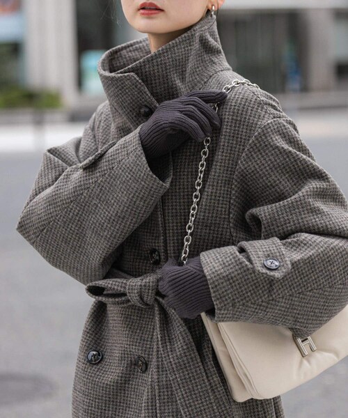 SENSE OF PLACE by URBAN RESEARCH（センスオブプレイスバイアーバンリサーチ）の「モチモチニットグローブ（ベルト・レディース・RED/OFF WHITE/CHARCOAL・one）」の15枚目の写真