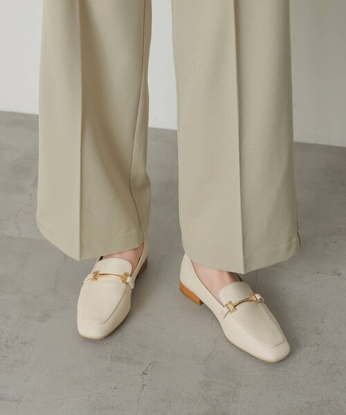 SENSE OF PLACE by URBAN RESEARCH(センスオブプレイスバイアーバンリサーチ)の「フェイクレザービットローファー(ローファー・レディース・BLACK/IVORY/BROWN・S/M/L/XL)」の16枚目の写真