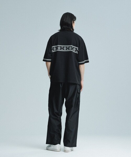 ADAM ET ROPE'（アダムエロペ）の「クロスステッチ ボックスシルエット Tシャツ（Tシャツ/カットソー・メンズ・ブラック/ホワイト・L/M）」の17枚目の写真