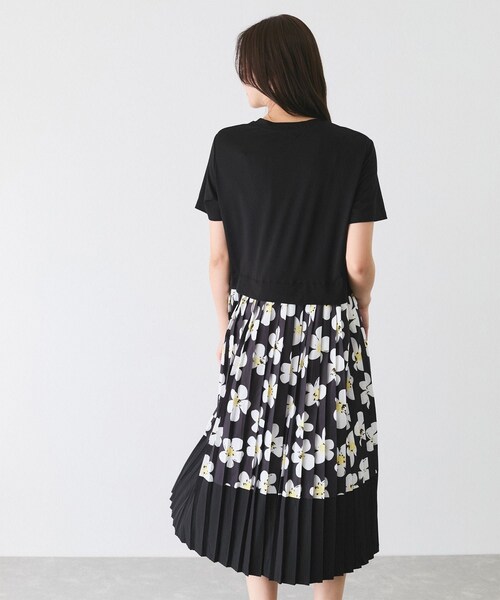 Jayro（ジャイロ）の「花柄ドッキング半袖ワンピース（ワンピース・レディース・ブラック系・F）」の10枚目の写真