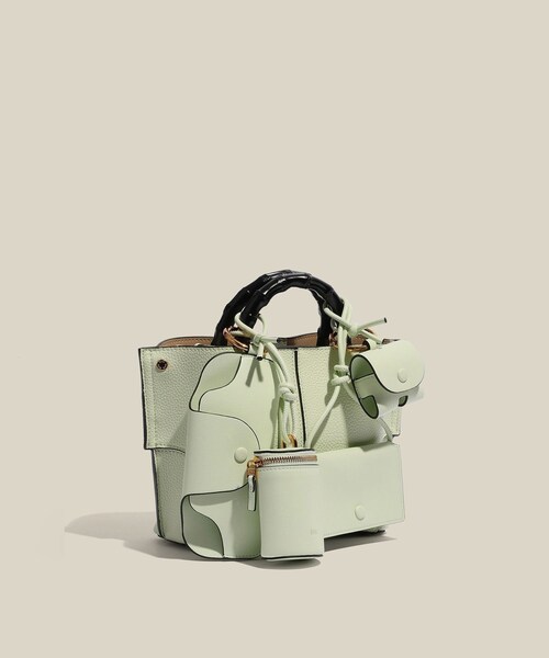 ROPE'（ロペ）の「【E'POR】Semi Cylinder CASE(リップ収納ケース)/26SS新型（ポーチ・レディース・ブラック/ダークブラウン/キミドリ/ブルー系・F）」の13枚目の写真