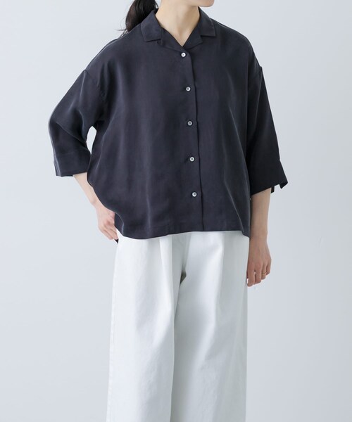 かぐれ（カグレ）の「キュプラオープンカラーシャツ（シャツ/ブラウス・レディース・NAVY/BLACK・Free）」の3枚目の写真