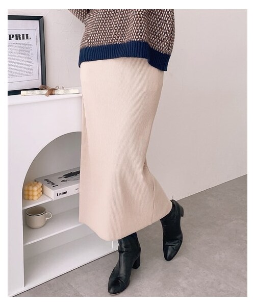 nissen（ニッセン）の「セルフカット　リブＩラインスカート（スカート・レディース・モカベージュ/黒/テラコッタ/マスタード/グリーン/ライトベージュ/ラベンダー・M/L/LL/S）」の16枚目の写真