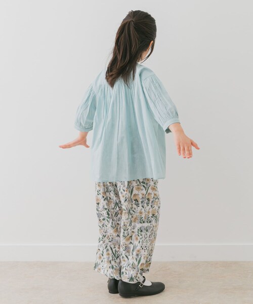 URBAN RESEARCH DOORS（アーバンリサーチドアーズ）の「『親子リンク』コットンボイルギャザーブラウス(KIDS)（その他トップス・キッズ・YELLOW/PINK/MINT/NAVY・105/120/135）」の12枚目の写真
