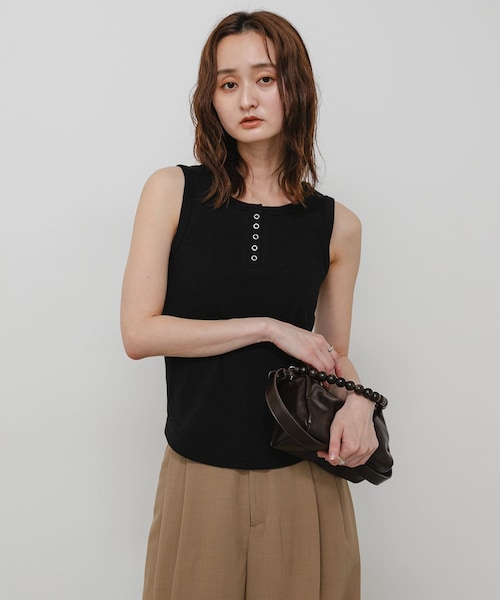 SENSE OF PLACE by URBAN RESEARCH(センスオブプレイスバイアーバンリサーチ)の「2WAYヘンリータンクトップ(タンクトップ・レディース・OFF WHITE/BLACK/L.GRAY・One)」の13枚目の写真