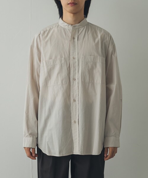URBAN RESEARCH DOORS（アーバンリサーチドアーズ）の「STILL BY HAND　GARMENTDYE BANDCOLLAR SHIRTS（シャツ/ブラウス・メンズ・ECRU/INK BLACK/SLATE GREY/BROWN・46/48）」の8枚目の写真
