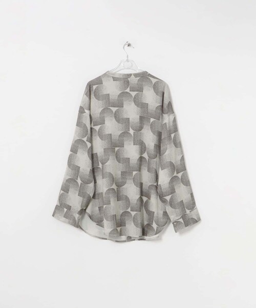 LAATO（ラート）の「band collar blouse（シャツ/ブラウス・レディース・5パターン・FREE）」の9枚目の写真