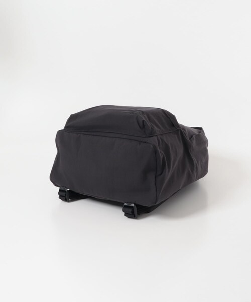 EKAL（エカル）の「HOBO　BACKPACK 22L NYLON OX（バックパック/リュック・メンズ・BROWN/CHARCOAL・one）」の7枚目の写真