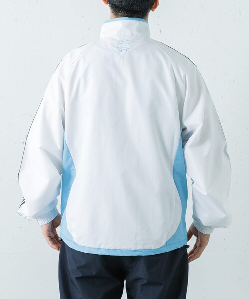 URBAN RESEARCH(アーバンリサーチ)の「adidas アルゼンチン代表 2006 ホーム トラックトップ(テーラードジャケット・メンズ・ホワイト・M/L/XL)」の3枚目の写真