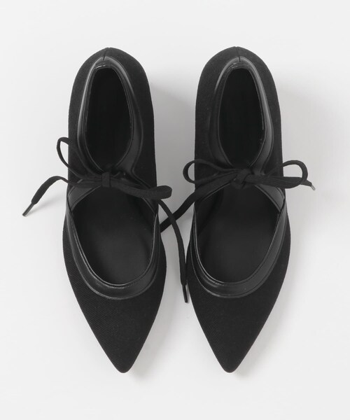 RODE SKO（ロデスコ）の「『MADE IN JAPAN』 AJUGAチャンキーヒールリボンパンプス（パンプス・レディース・BLKxBLK/OFFxCAMEL・36/37/38/39）」の10枚目の写真