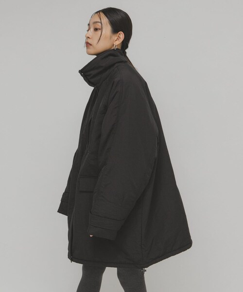 KBF（ケイビーエフ）の「モンスターパテッドミドルコート（その他アウター・レディース・CREAM/ACID KHAKI/BLACK・One）」の8枚目の写真