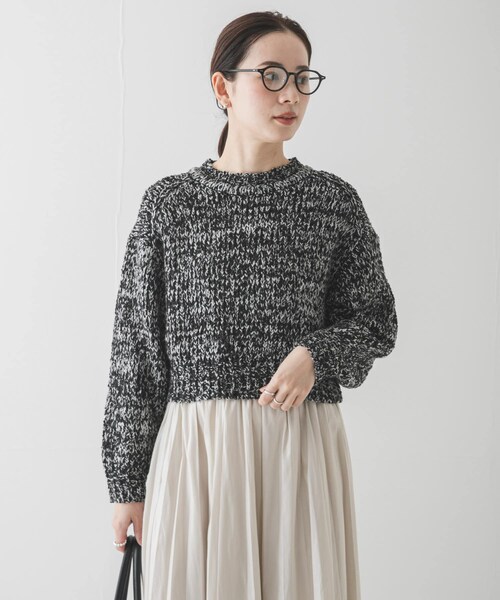 URBAN RESEARCH（アーバンリサーチ）の「バルキーブークレニット（ニット/セーター・レディース・OFF WHITE/PINK/BLACK MIX・Free）」の19枚目の写真