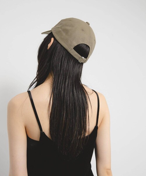 KBF（ケイビーエフ）の「バイカラーエンブロイダリーCAP（キャップ・レディース・IVORY/MOSS GREEN/NAVY・one）」の14枚目の写真