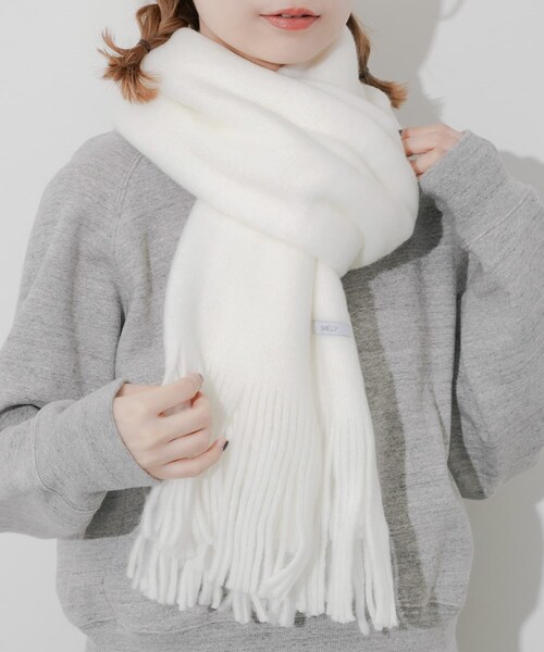 SMELLY（スメリー）の「ソフトボリュームマフラー（マフラー・レディース・WHT/BEG/GRY/CGY/L.BLU・-）」の10枚目の写真