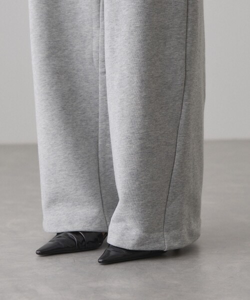 ADAM ET ROPE'（アダムエロペ）の「コンビウエストスウェットイージーパンツ（その他パンツ・レディース・グレー系/キナリ系・36/38）」の17枚目の写真
