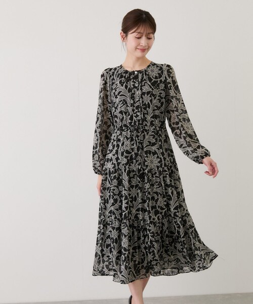 Jayro（ジャイロ）の「花柄長袖ワンピース（ワンピース・レディース・ブラック系/ホワイト系・F）」の11枚目の写真