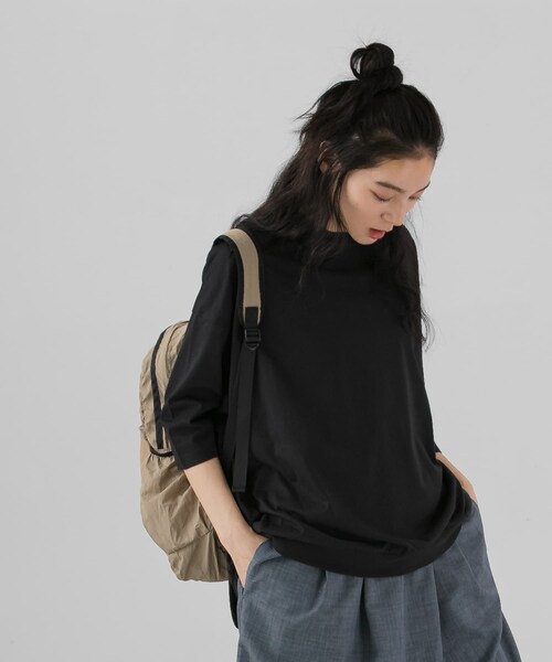 EKAL（エカル）の「『UR TECH ひやサラクール』ドロップショルダーTシャツ（Tシャツ/カットソー・レディース・ホワイト/ブラック/ネイビー・One）」の19枚目の写真
