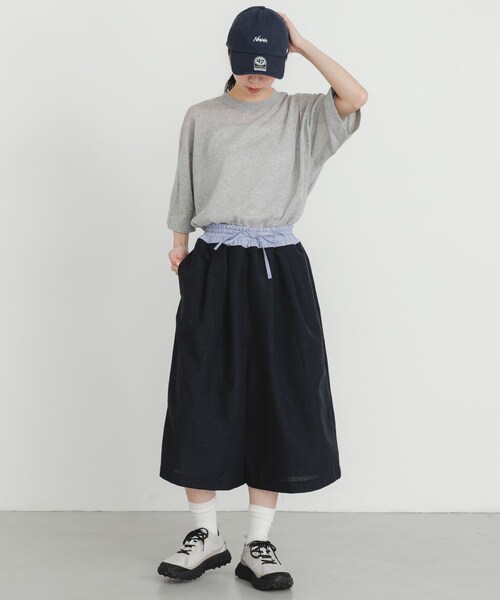 EKAL（エカル）の「『UR TECH DRYLUXE』ハイツイストワイドバミューダパンツ（その他パンツ・レディース・グレー/ネイビー/ブルーグレー・One）」の21枚目の写真
