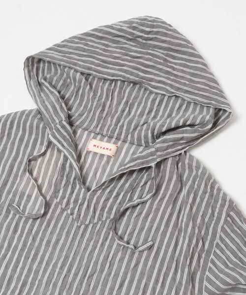 URBAN RESEARCH DOORS(アーバンリサーチドアーズ)の「MEYAME STRIPED LIGHT PARKA(パーカー・レディース・BLACK・One)」の4枚目の写真