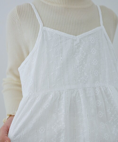 ROPE' PICNIC（ロペピクニック）の「【KIDS/キッズ】レースチュニックワンピース（ワンピース・キッズ・ホワイト/オフホワイト・L/M/S）」の19枚目の写真