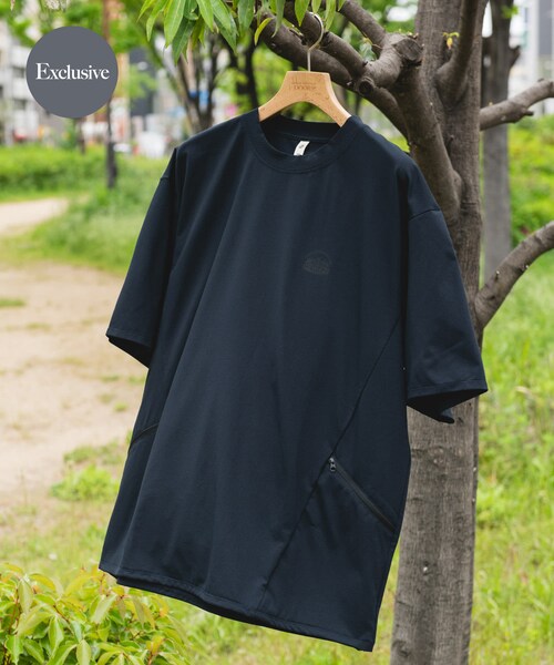 URBAN RESEARCH DOORS(アーバンリサーチドアーズ)の「『別注』KEEN×DOORS DRY TECH LOGO T-SHIRTS(Tシャツ/カットソー・メンズ・WHITE/BLACK/TIMBER・M/L/XL)」の2枚目の写真