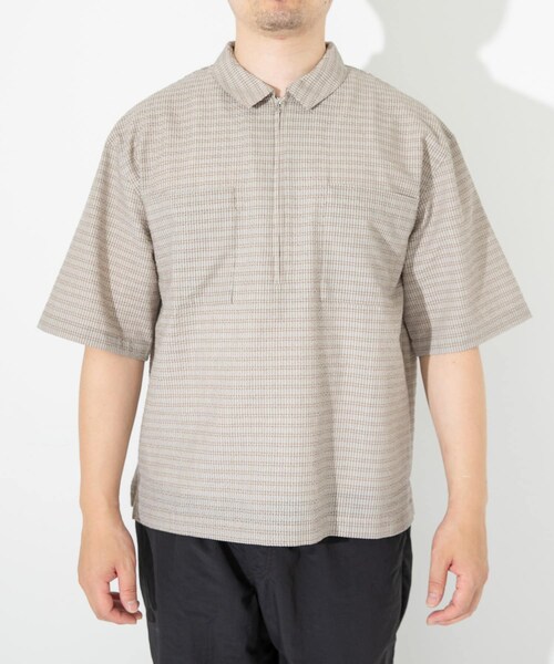 URBAN RESEARCH Sonny Label(アーバンリサーチサニーレーベル)の「シアサッカーハーフジッププルオーバー(シャツ/ブラウス・メンズ・ベージュ/ブルー・M/L)」の12枚目の写真